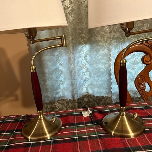Table Lamps - Picture 10 of 14